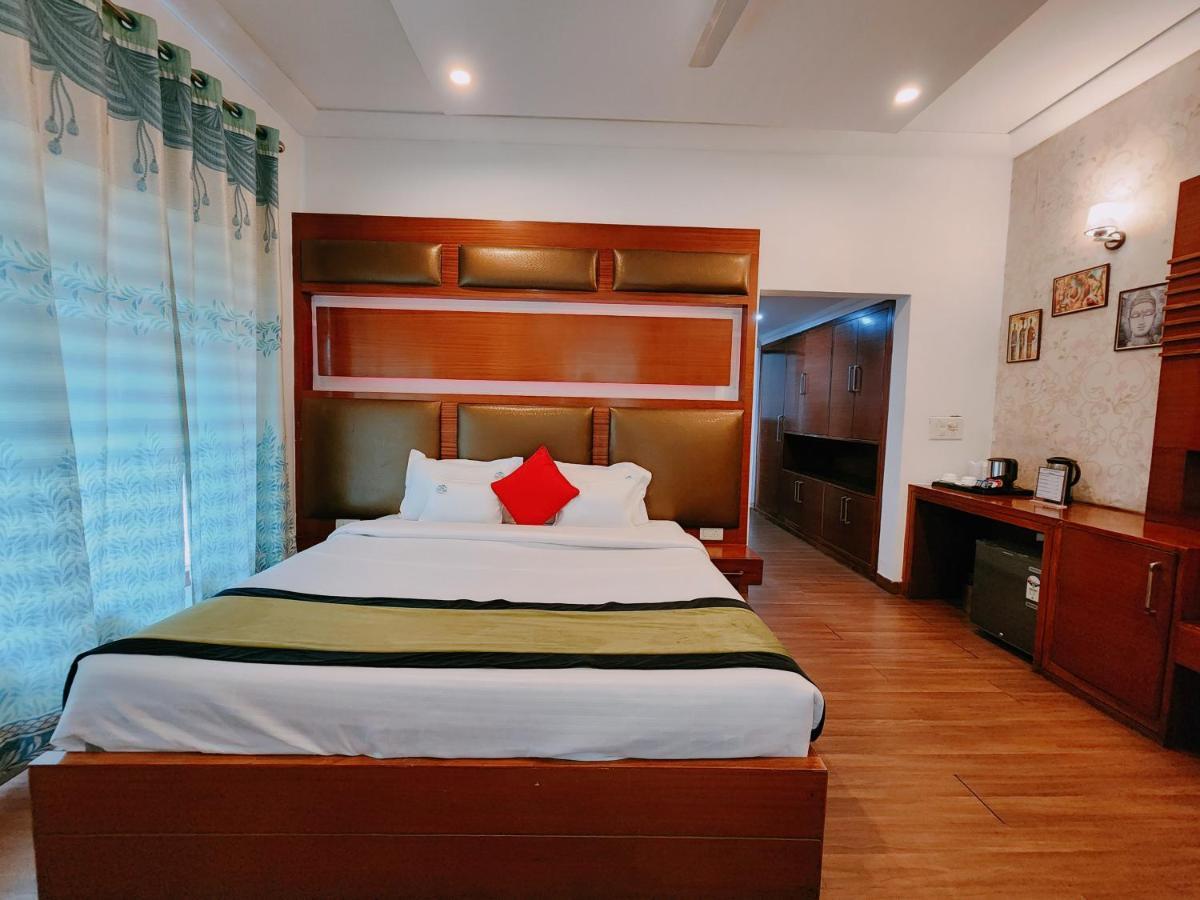Hotel Bliss Kasauli Eksteriør bilde